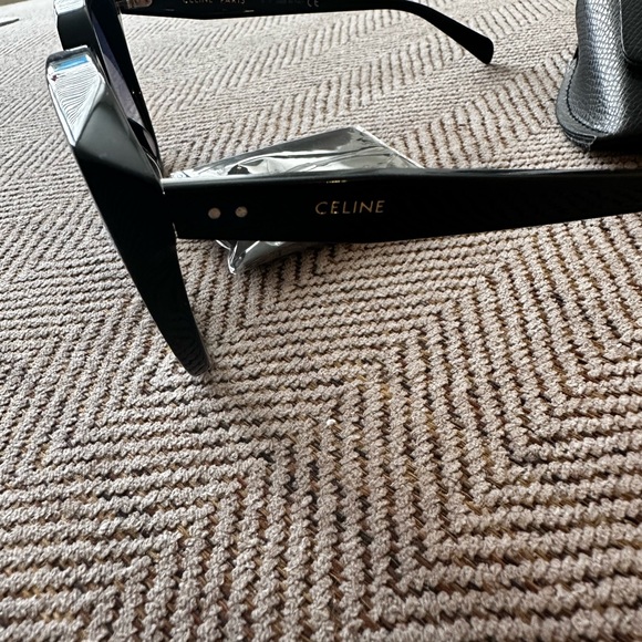 Authentic Celine sunglasses with case - Picture 3 of 6
